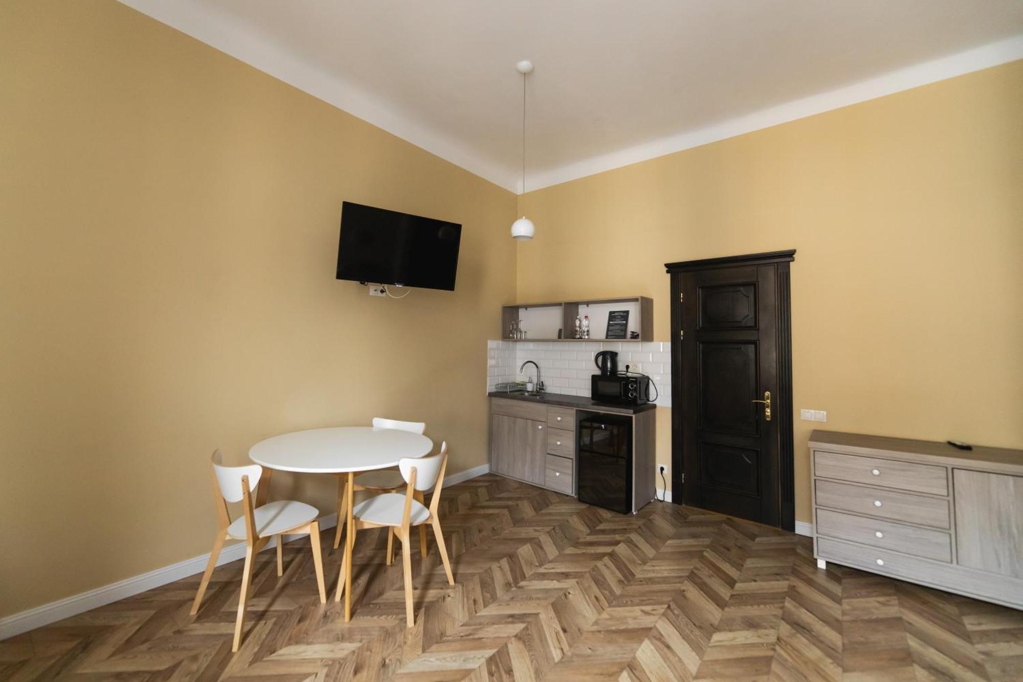 Apartments Justlvivit At The Rynok Square Kültér fotó